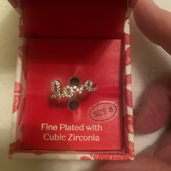 Cubic Zirconia Love Ring perrrrfect for Valentine’s Day - Picture 2 of 4